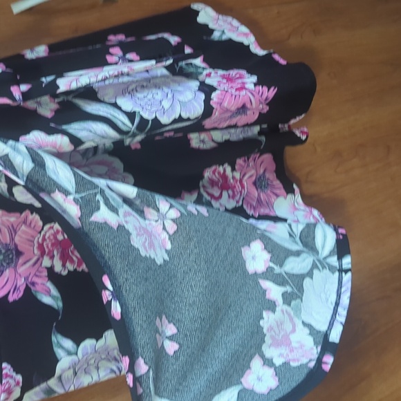 Romper - Picture 4 of 6